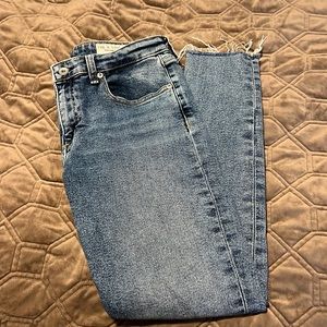 Rag & bone mid rise jeans size 28